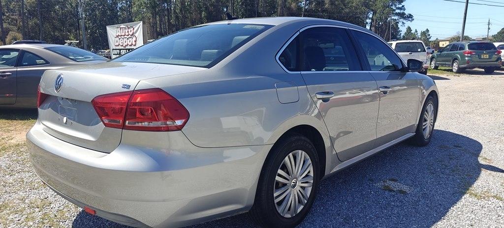 Volkswagen Passat 2.5L SE AT 2014