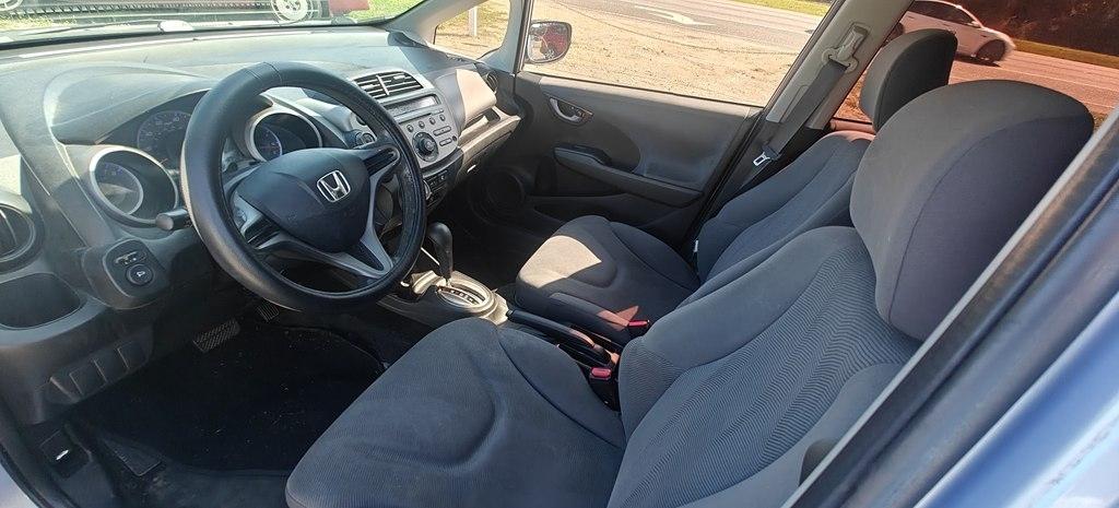 Honda Fit 5-Speed AT 2010