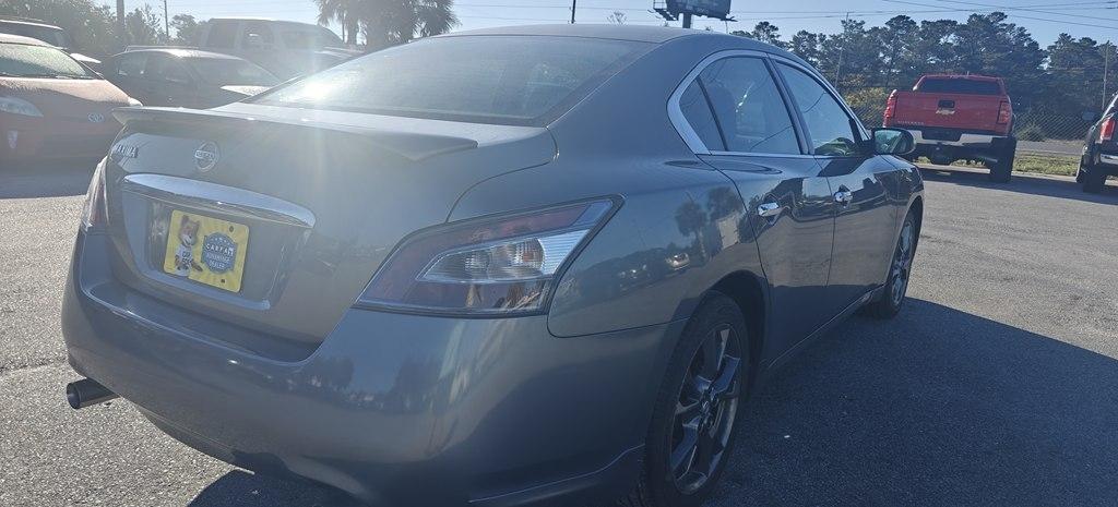 Nissan Maxima S 2014