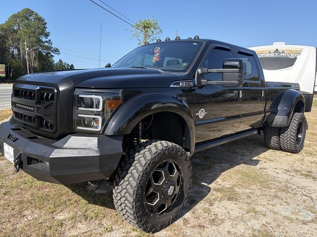 2016 Ford F-350 SD Lariat Crew Cab Long Bed DRW 4WD