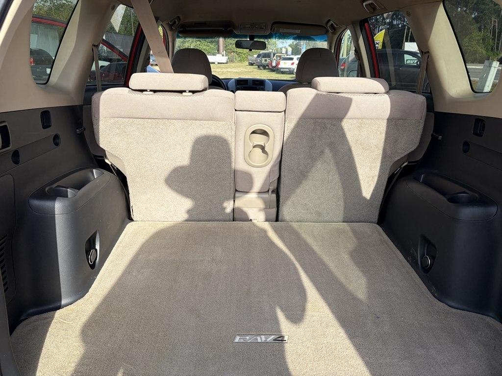 Toyota RAV4 Base I4 2WD 2008