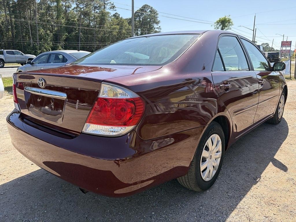 Toyota Camry LE 2005