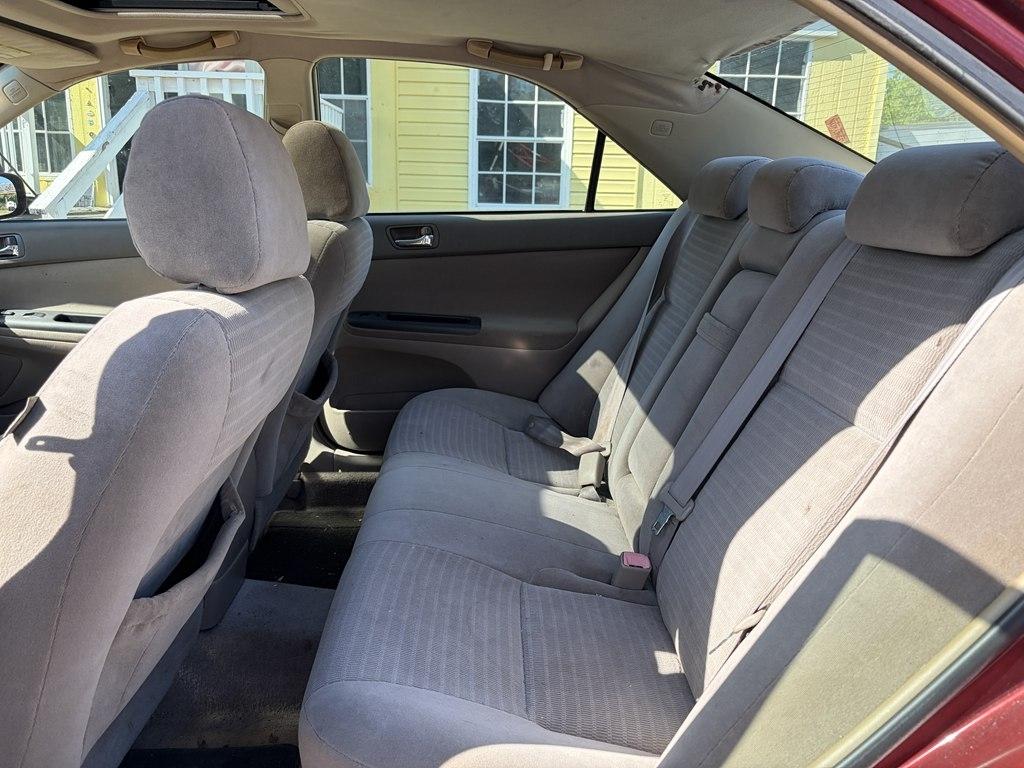 Toyota Camry LE 2005