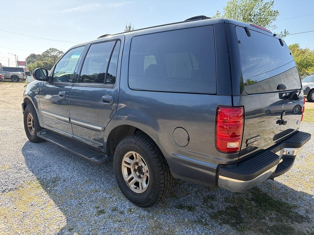 Ford Expedition XLT 2WD 2002