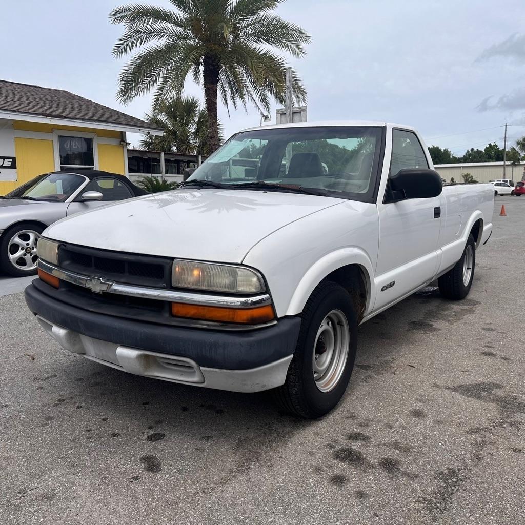 2000 Chevrolet S10's photo