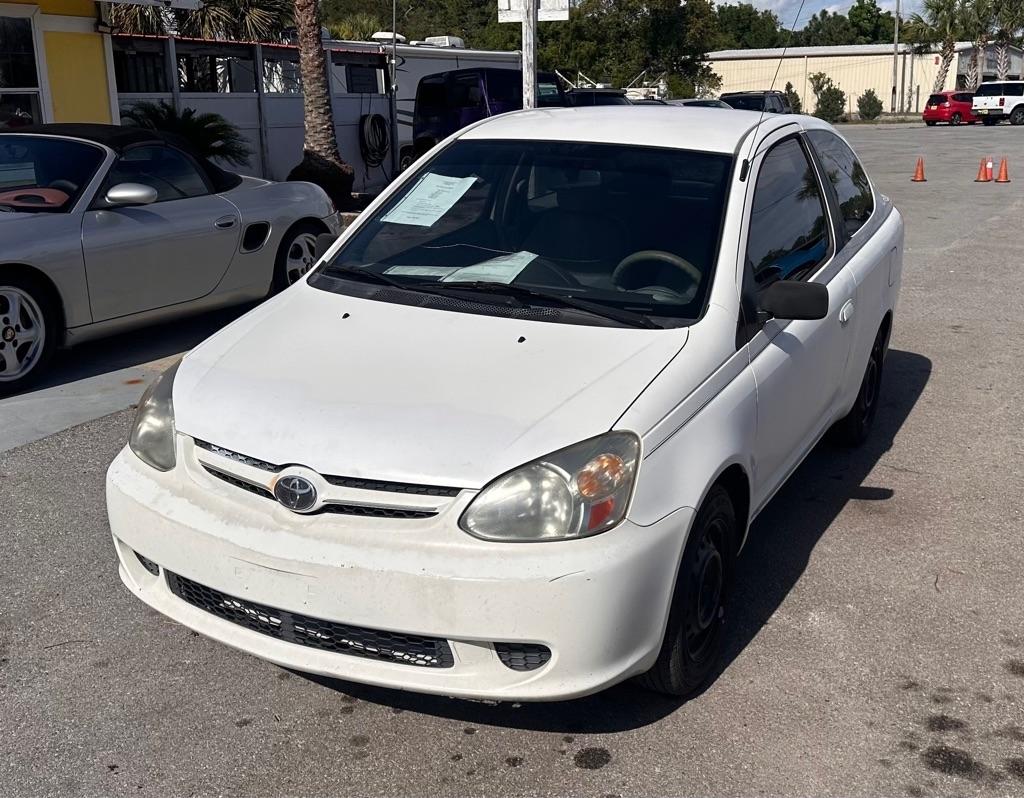 Toyota ECHO 2-Door Sedan 2003