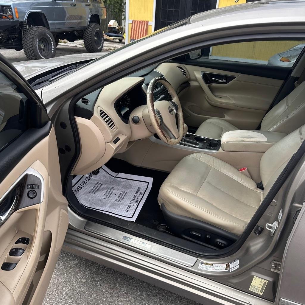 Nissan Altima 2.5 2015