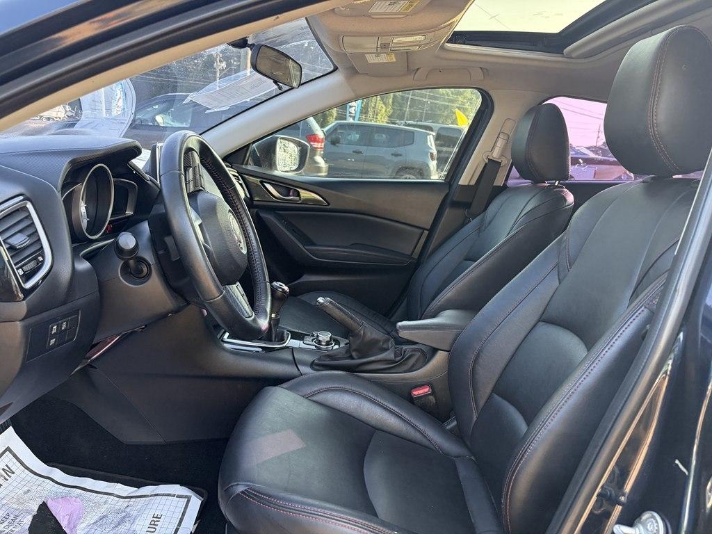 Mazda MAZDA3 I Grand Touring AT 4-Door 2015