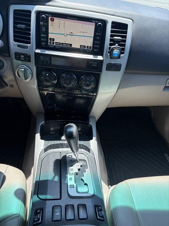 Toyota 4Runner Limited 4WD V8 2006