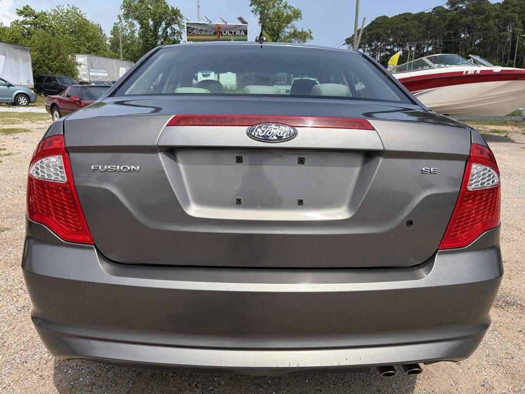 Ford Fusion SE 2010