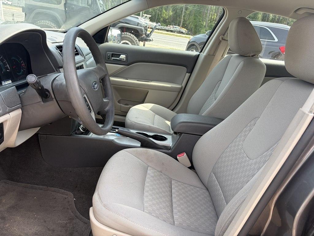 Ford Fusion SE 2010