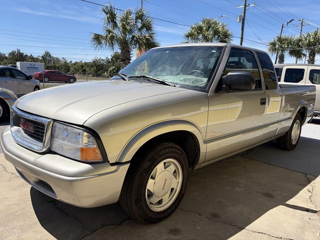 GMC Sonoma SL Ext. Cab 2WD 2002