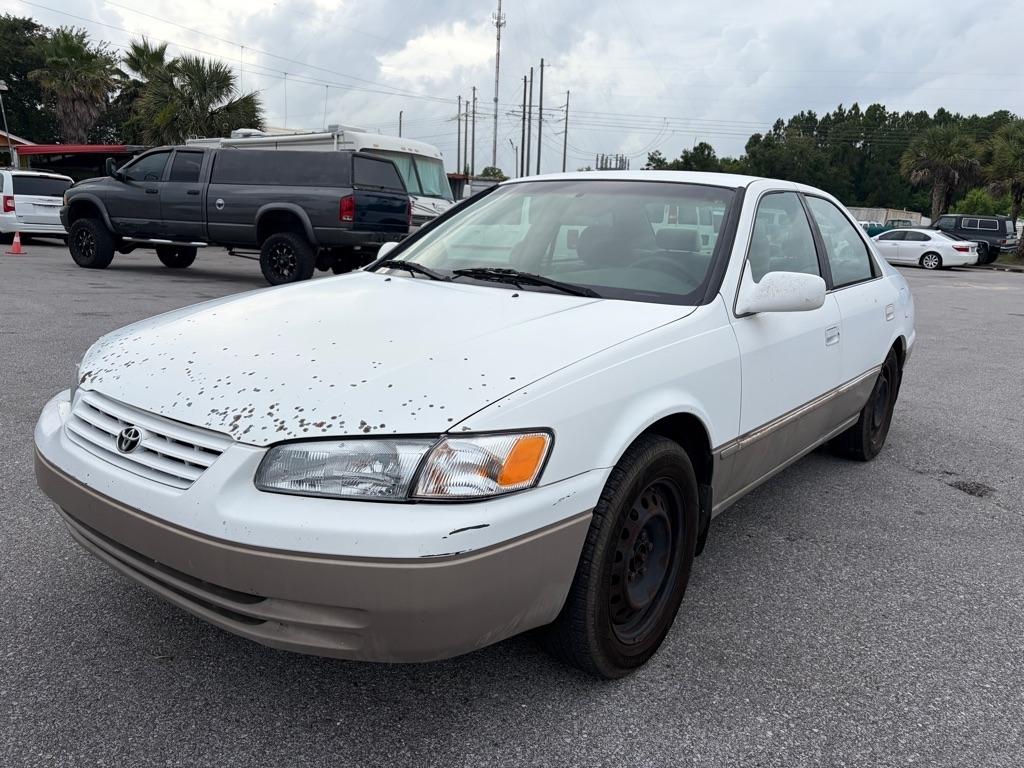 Toyota Camry CE 1998