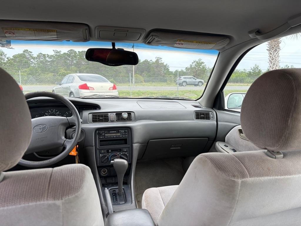 Toyota Camry CE 1998