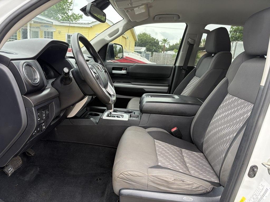 Toyota Tundra SR5 5.7L V8 CrewMax 2WD 2018