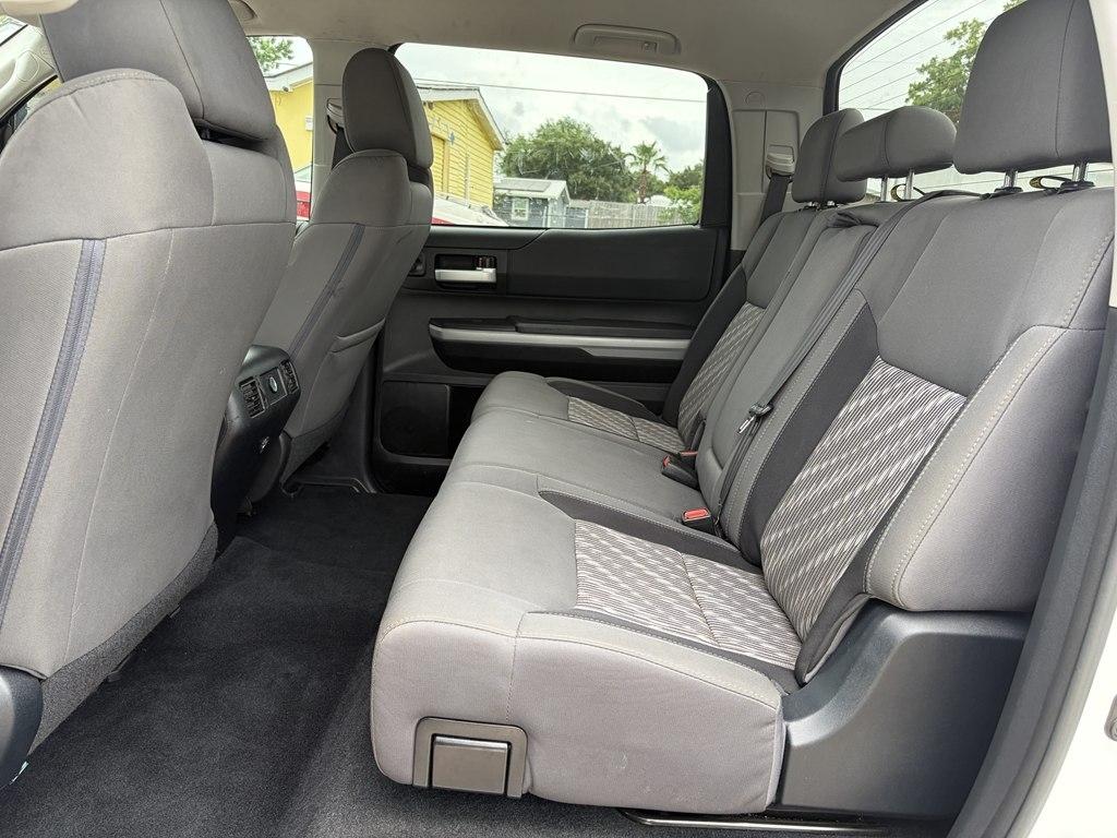 Toyota Tundra SR5 5.7L V8 CrewMax 2WD 2018