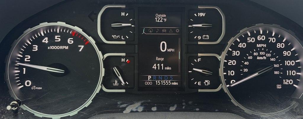 Toyota Tundra SR5 5.7L V8 CrewMax 2WD 2018