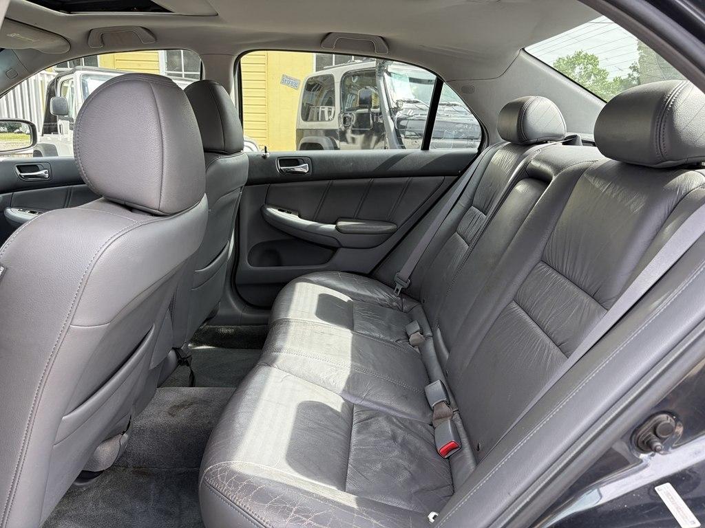 Honda Accord EX Sedan AT 2004