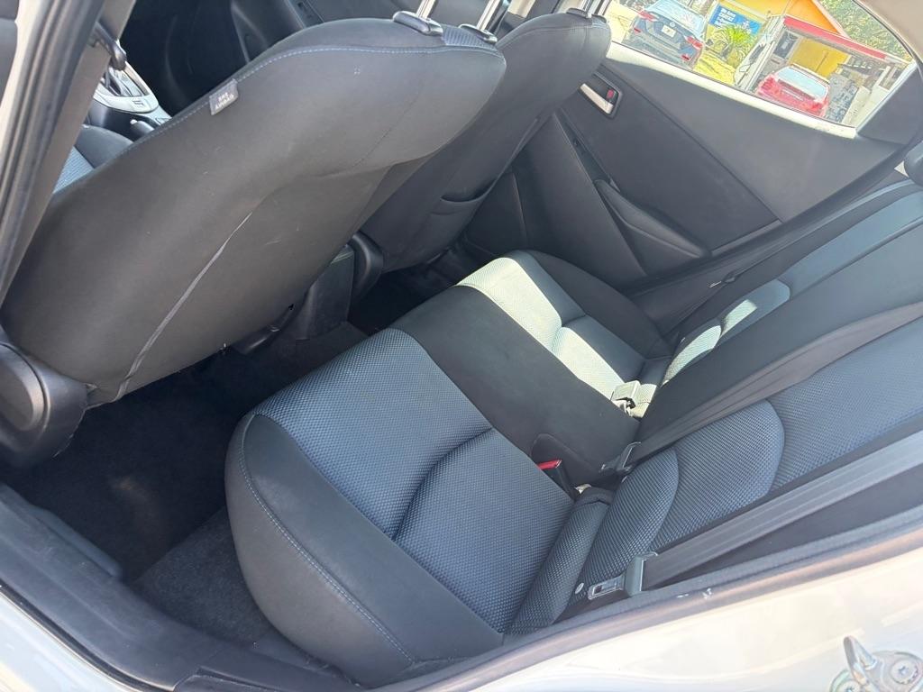 Toyota Yaris iA 6A 2019