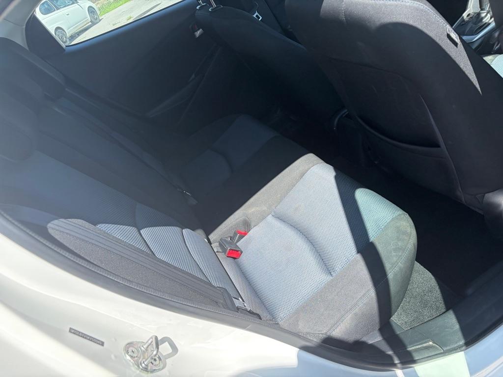 Toyota Yaris iA 6A 2019