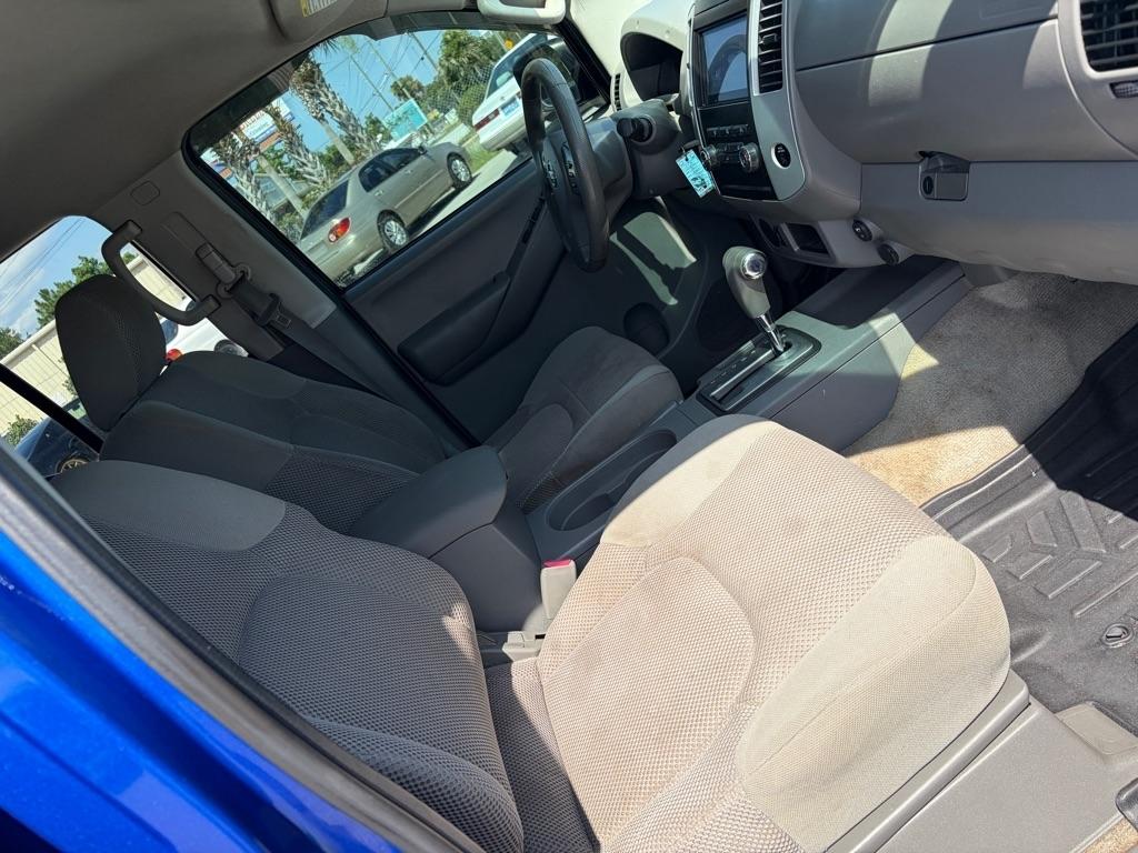 Nissan Frontier S Crew Cab 2WD 2012