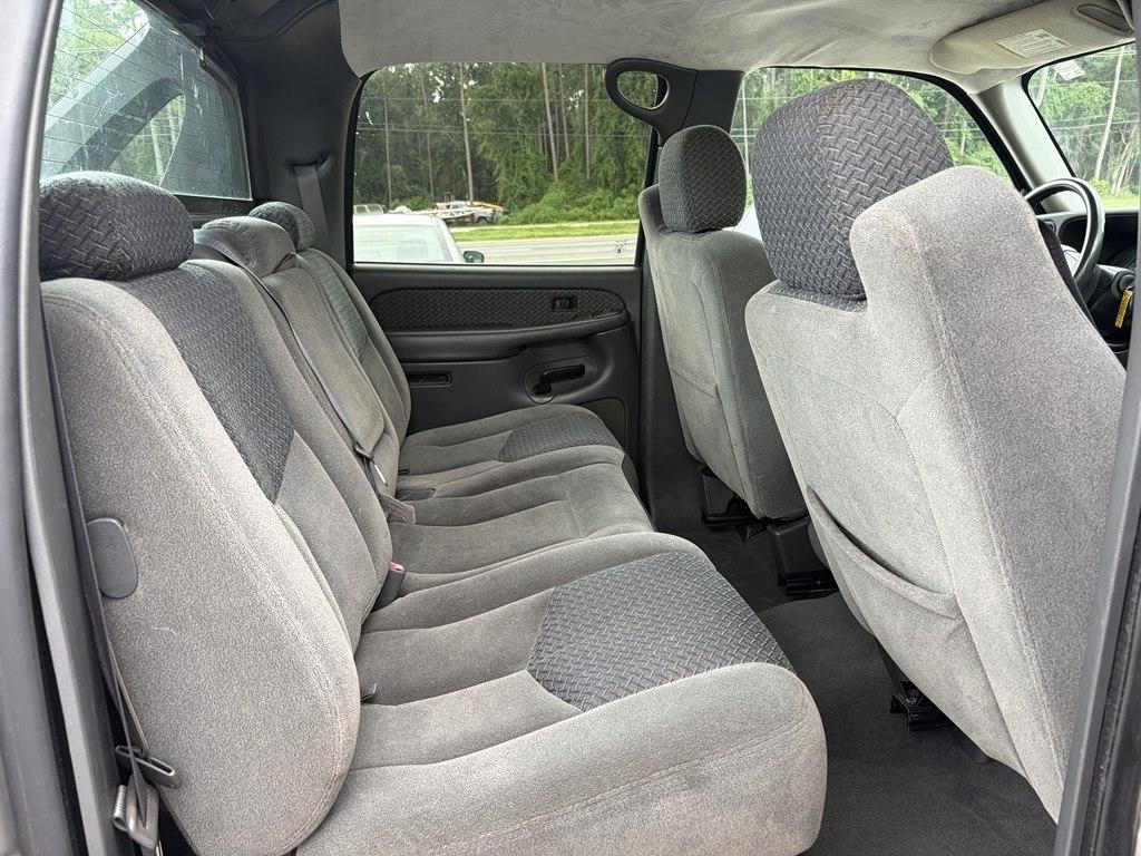 Chevrolet Avalanche 1500 2WD 2004