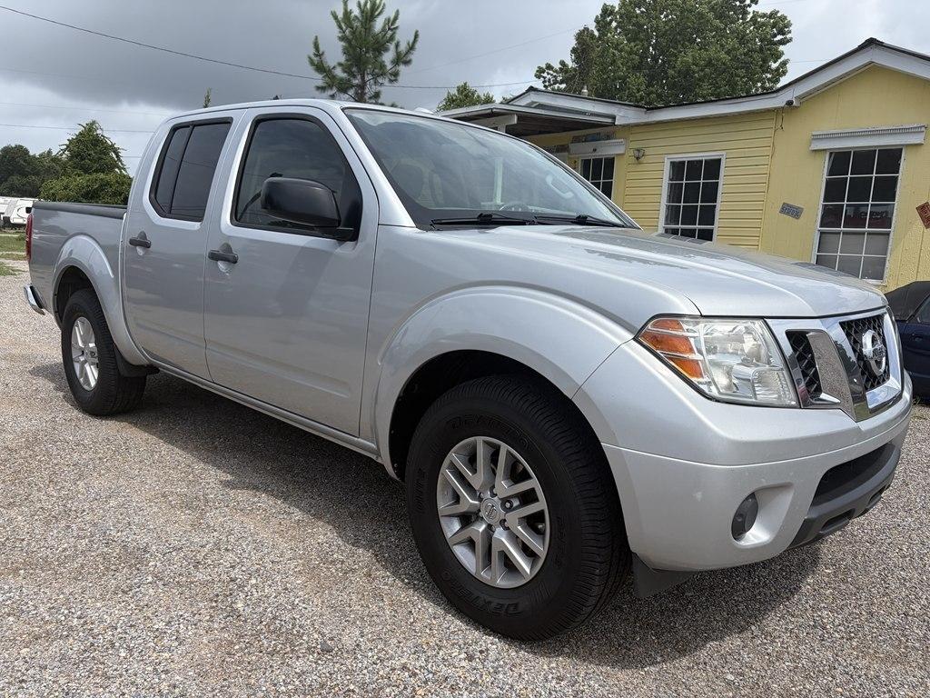 Nissan Frontier S Crew Cab 5AT 2WD 2017