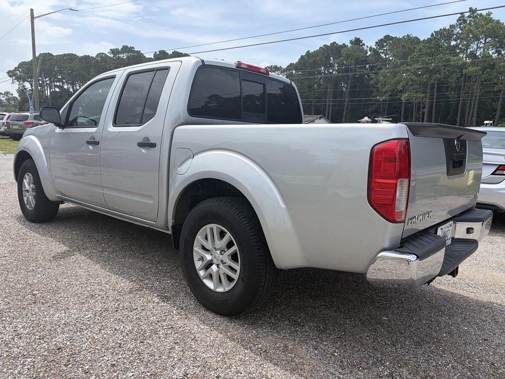 Nissan Frontier S Crew Cab 5AT 2WD 2017