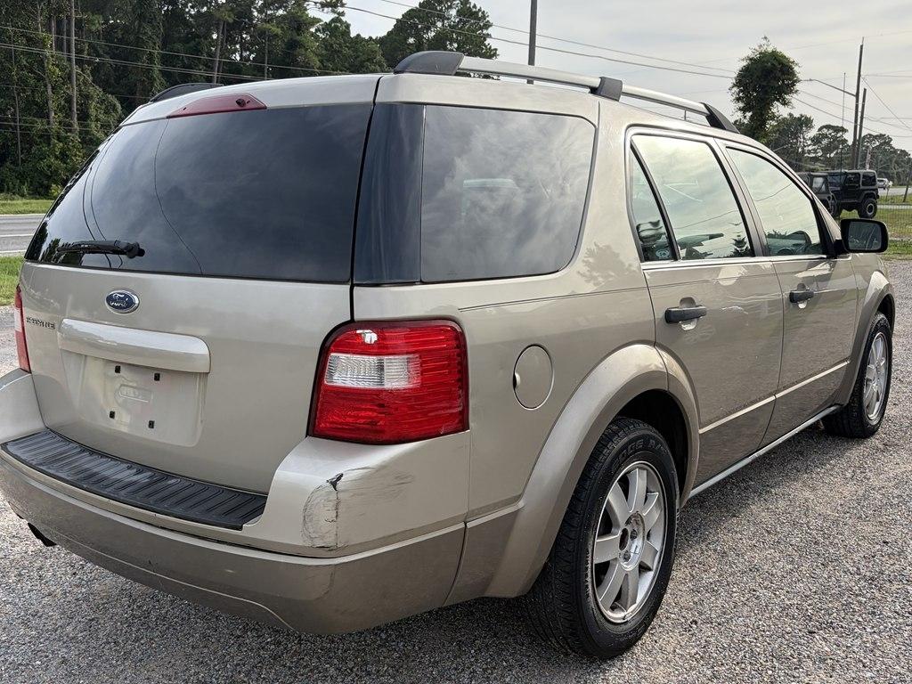 Ford Freestyle SE 2005