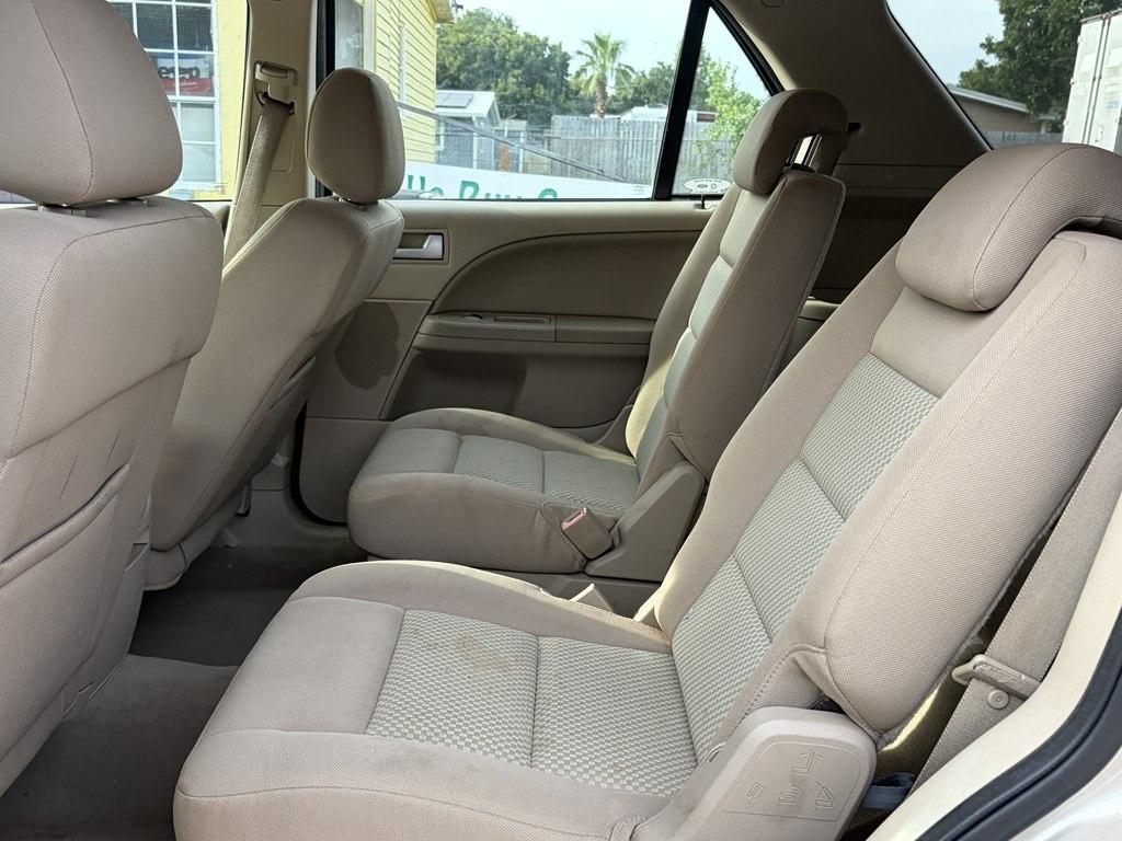 Ford Freestyle SE 2005