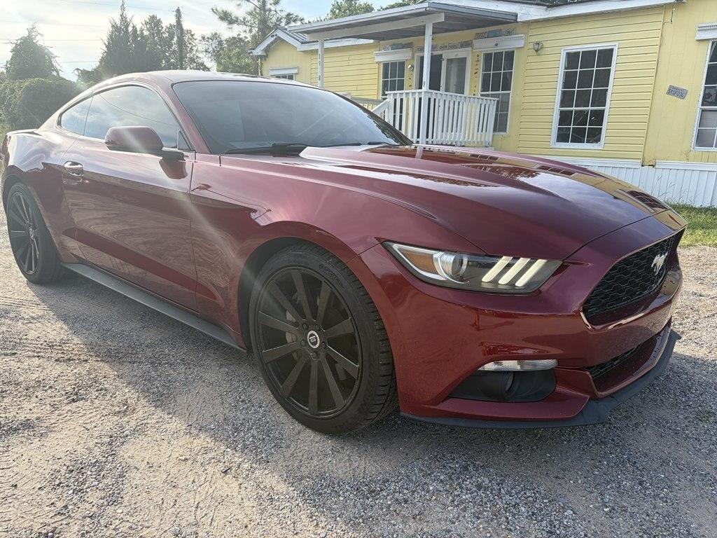 Ford Mustang EcoBoost Coupe 2015
