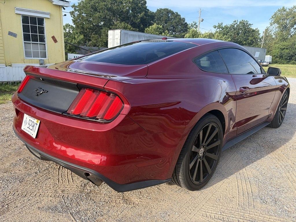 Ford Mustang EcoBoost Coupe 2015