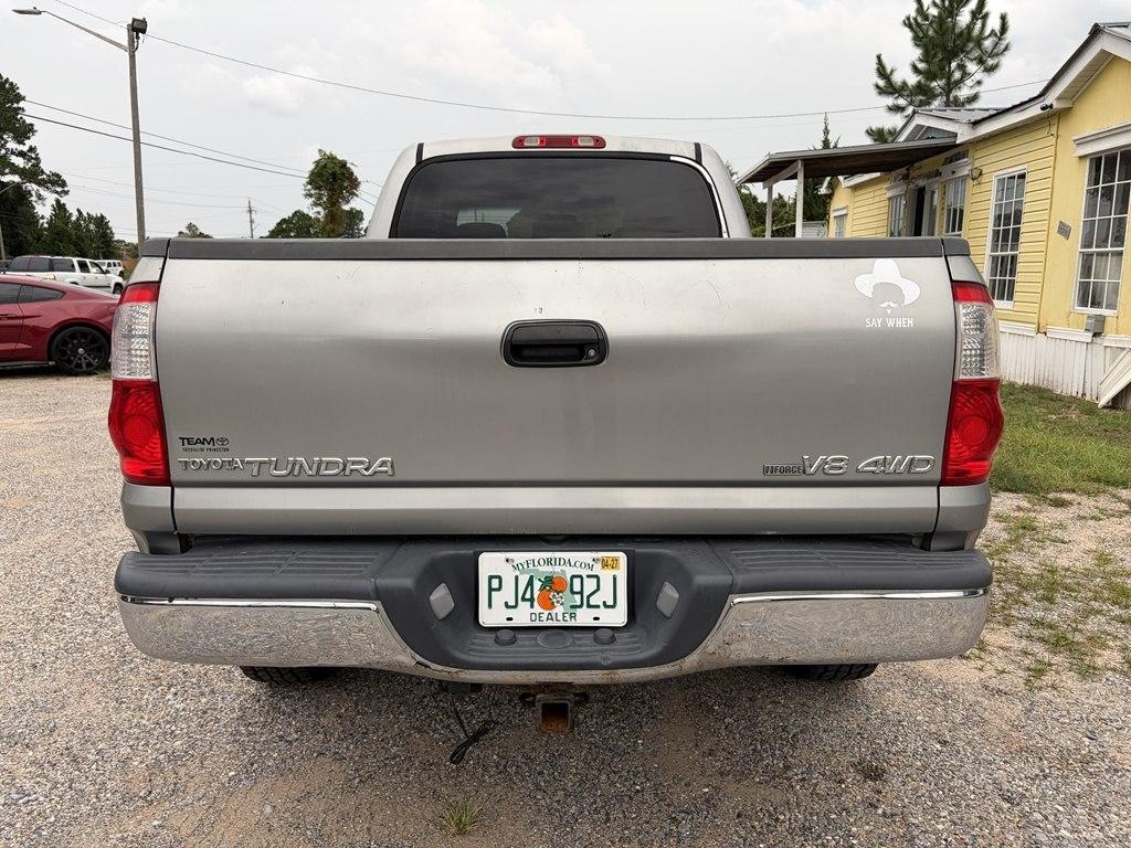Toyota Tundra SR5 Double Cab 4WD 2004