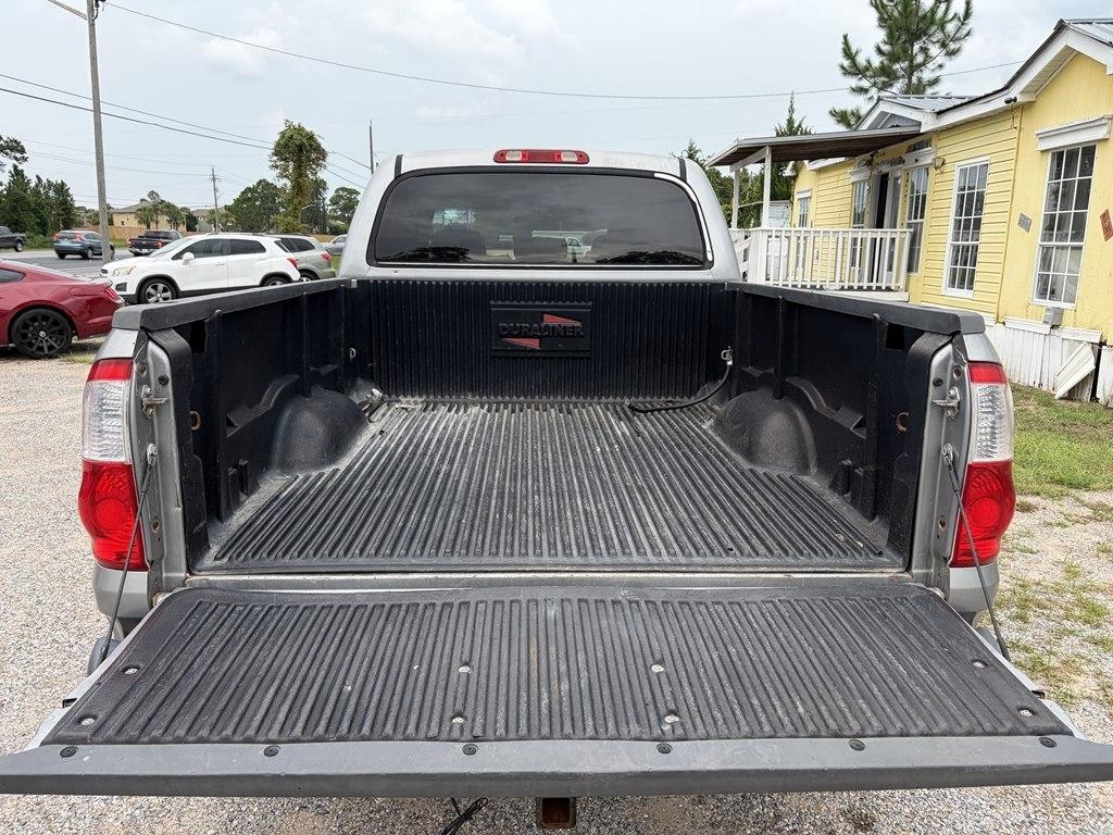 Toyota Tundra SR5 Double Cab 4WD 2004