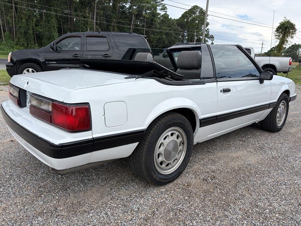Ford Mustang LX 5.0L convertible 1989
