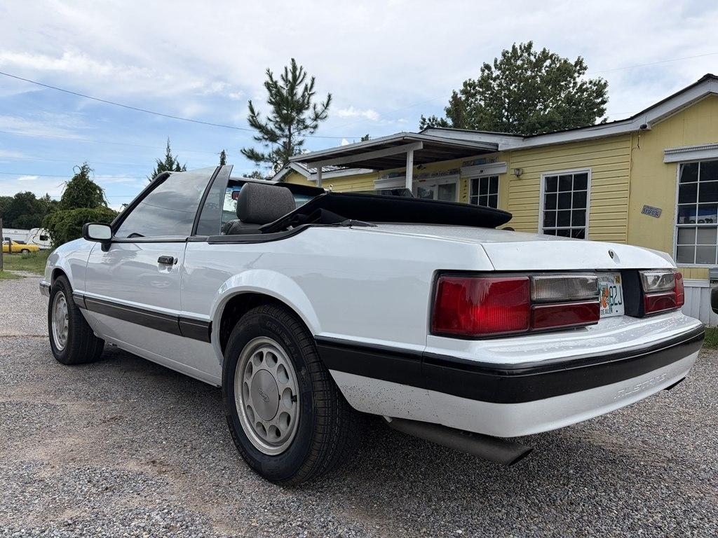 Ford Mustang LX 5.0L convertible 1989