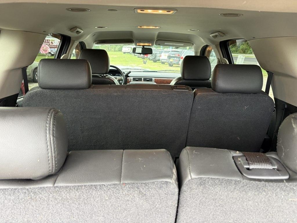GMC Yukon SLE-1 2WD 2009