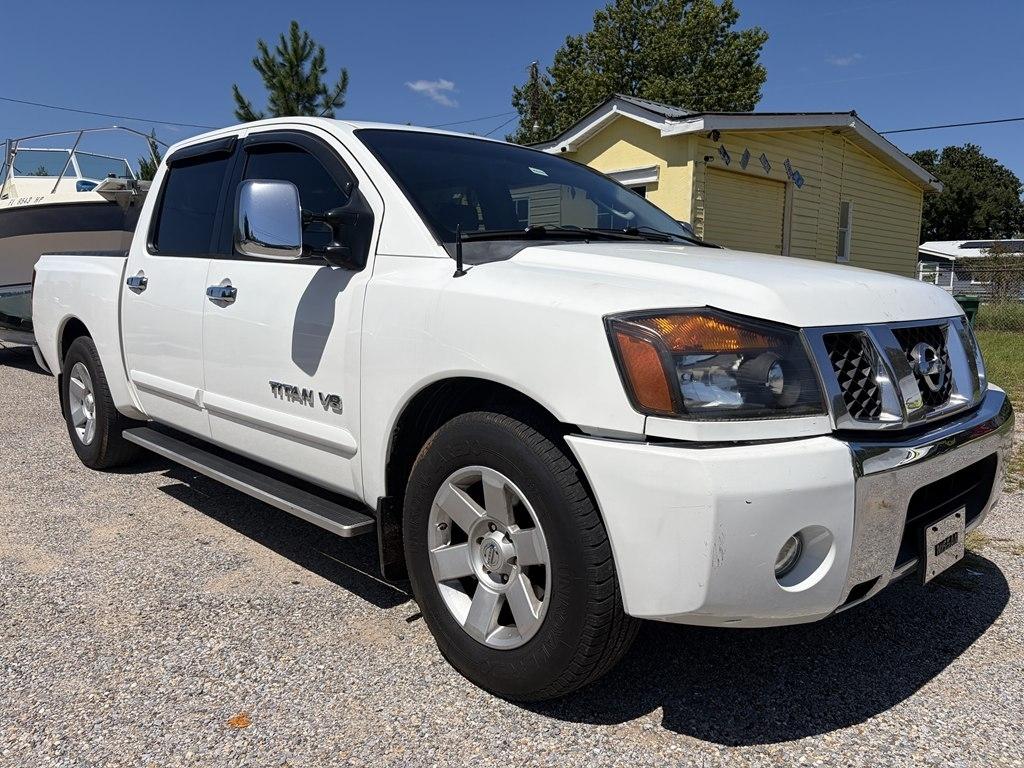 2005 Nissan Titan XE Crew Cab 2WD
