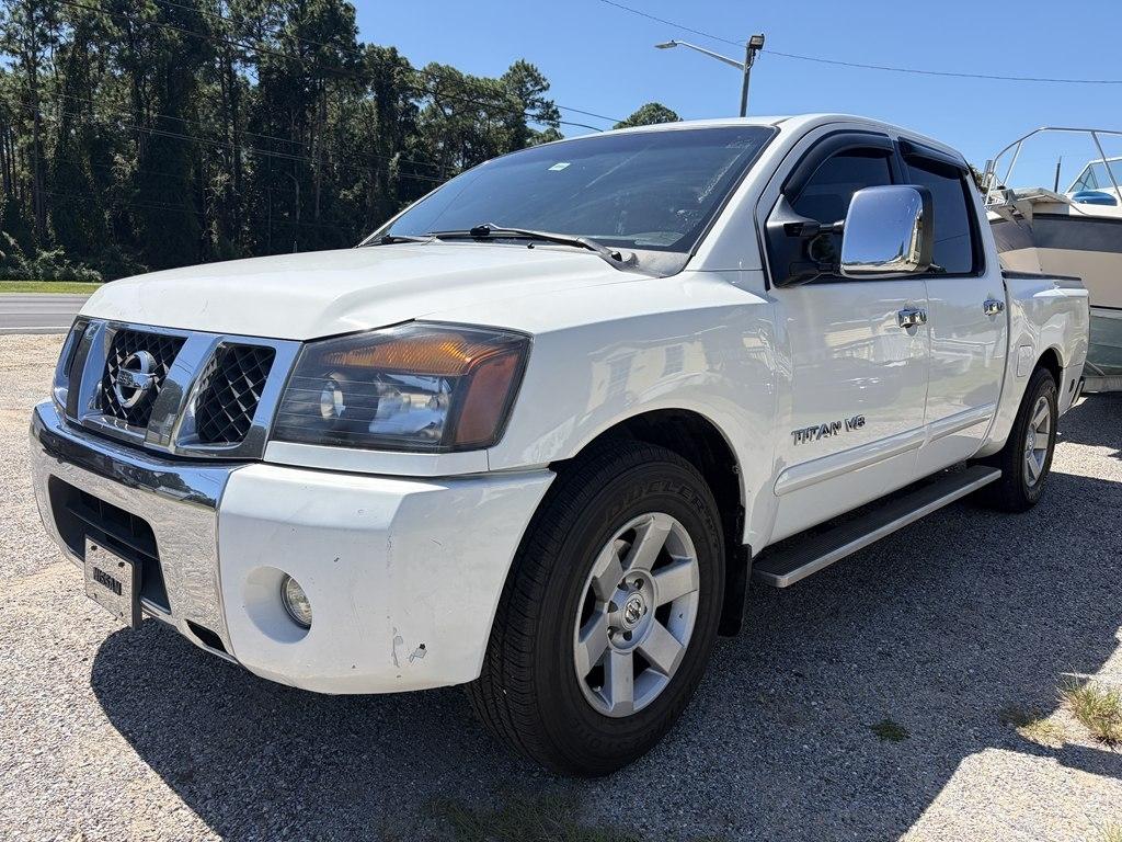 Nissan Titan XE Crew Cab 2WD 2005