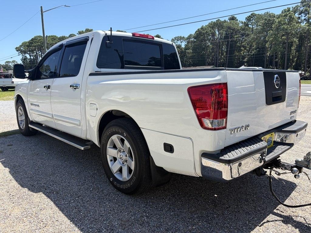 Nissan Titan XE Crew Cab 2WD 2005