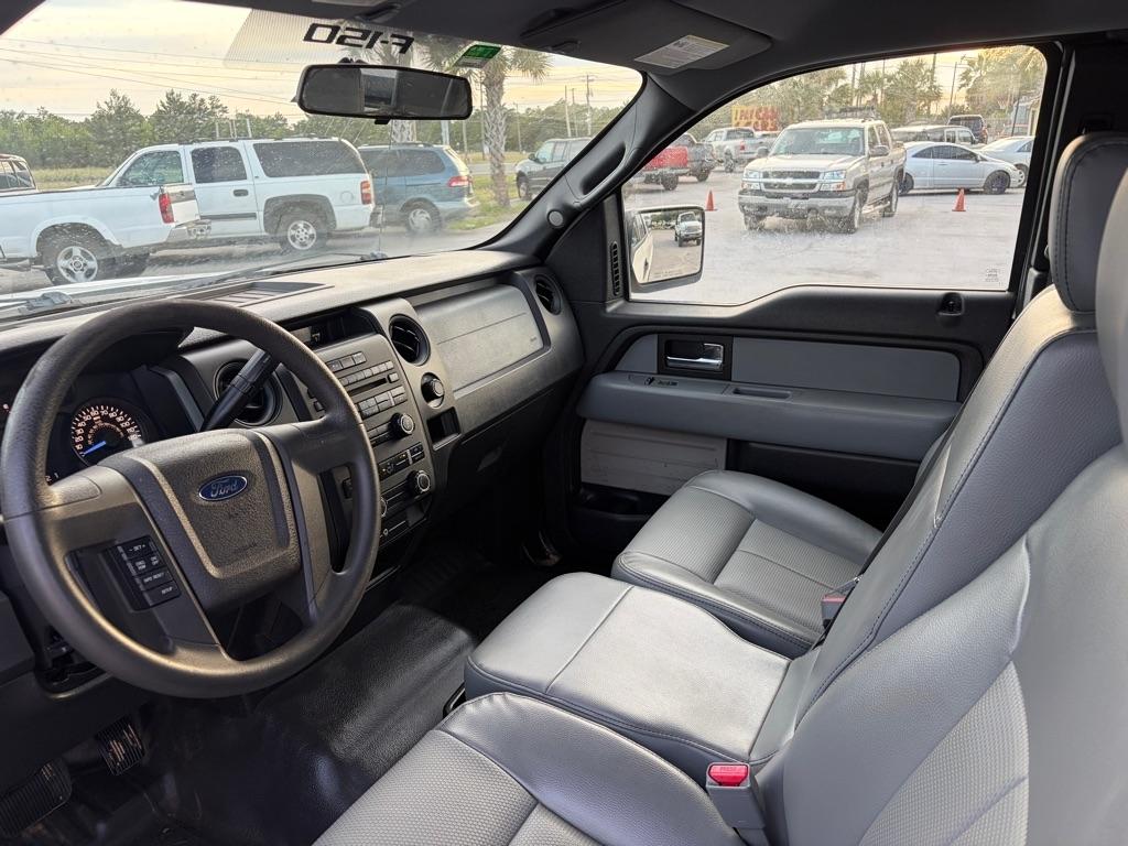 Ford F-150 XL SuperCab 8-ft. Bed 4WD 2012