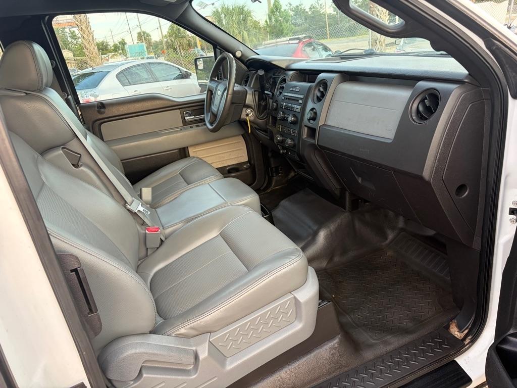 Ford F-150 XL SuperCab 8-ft. Bed 4WD 2012