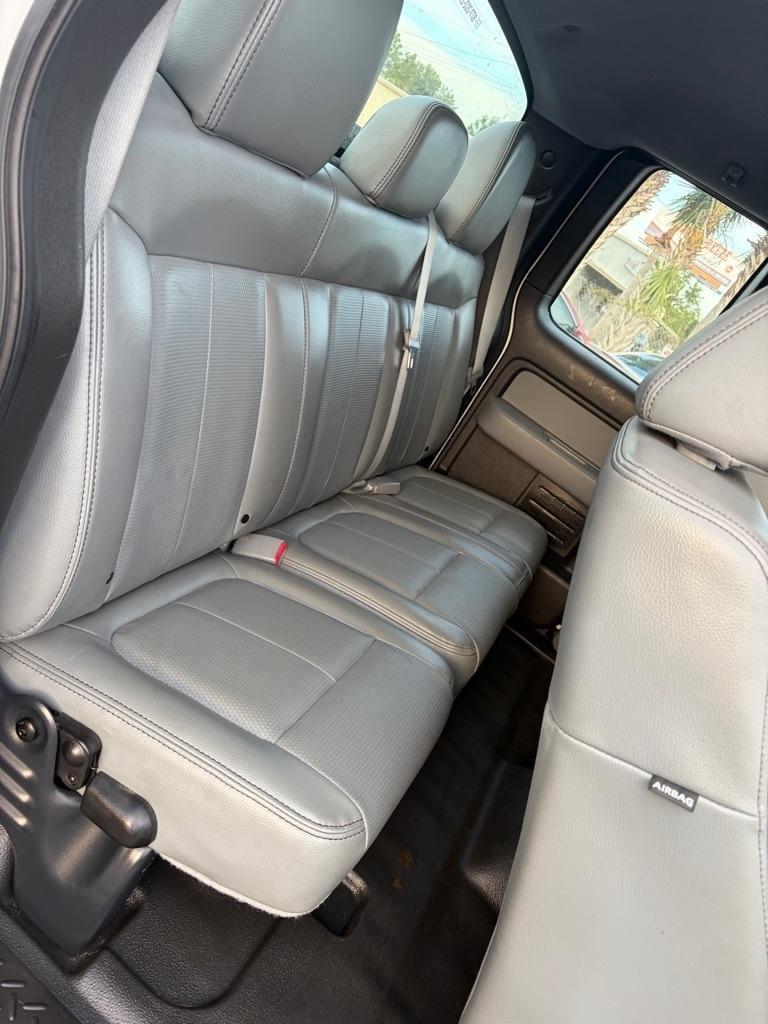 Ford F-150 XL SuperCab 8-ft. Bed 4WD 2012
