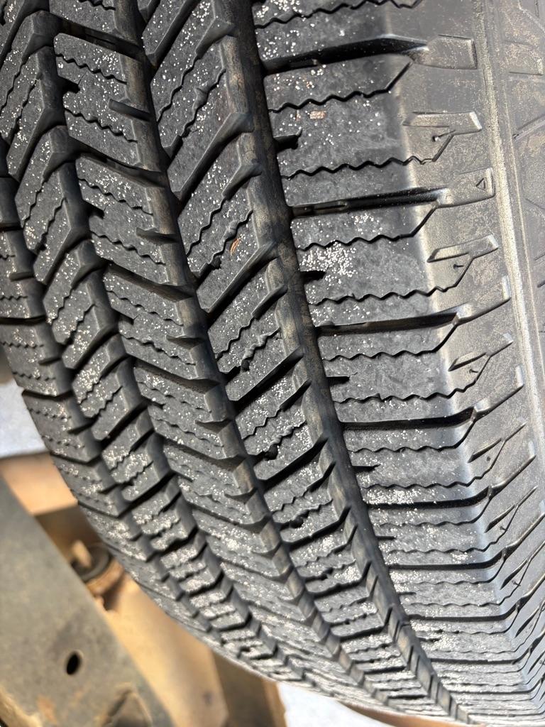 Ford F-150 XL SuperCab 8-ft. Bed 4WD 2012