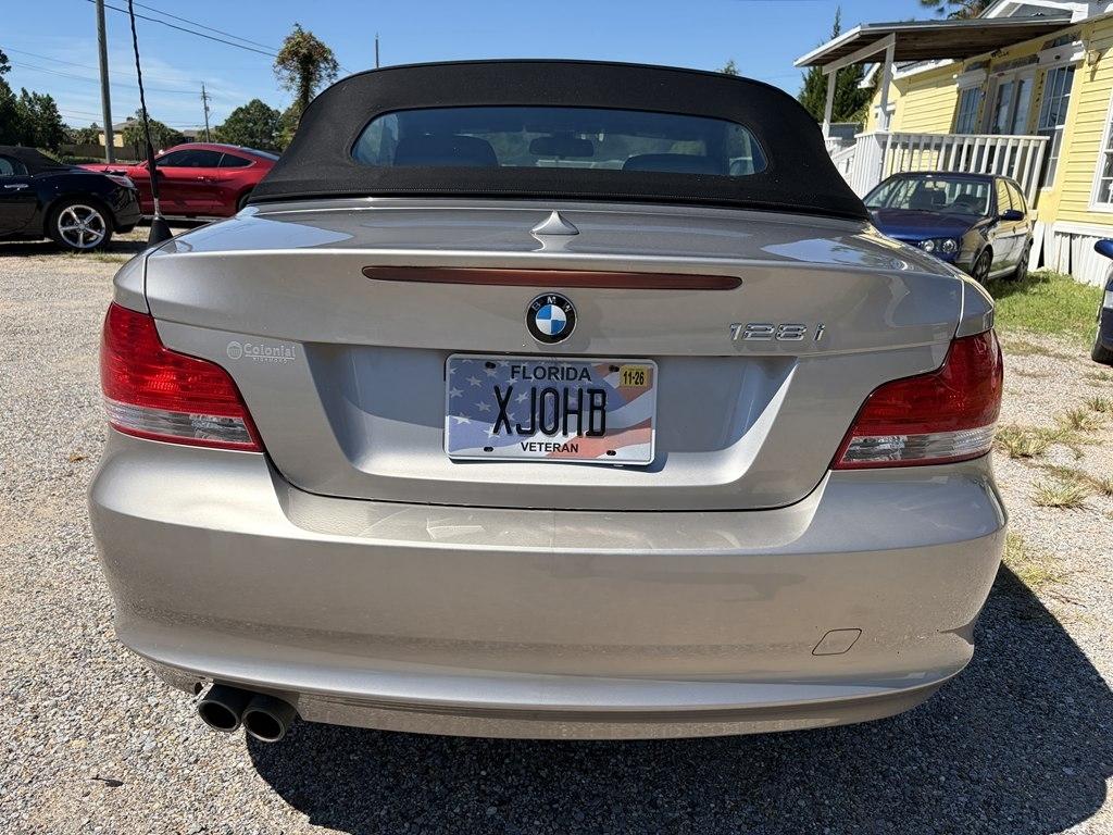 BMW 1-Series 128i Convertible 2008