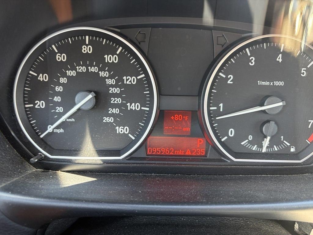 BMW 1-Series 128i Convertible 2008