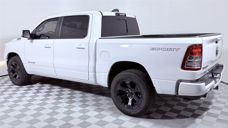 RAM 1500 Big Horn 4x4 Crew Cab 5'7" Box 2021