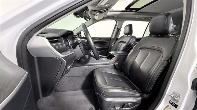 2021 Jeep Grand Cherokee Limited photo 17