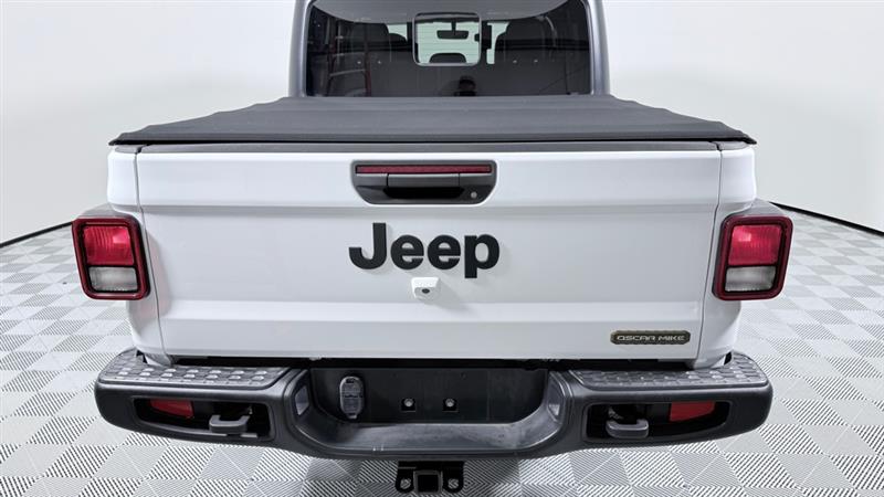 2021 Jeep Gladiator Freedom photo 4
