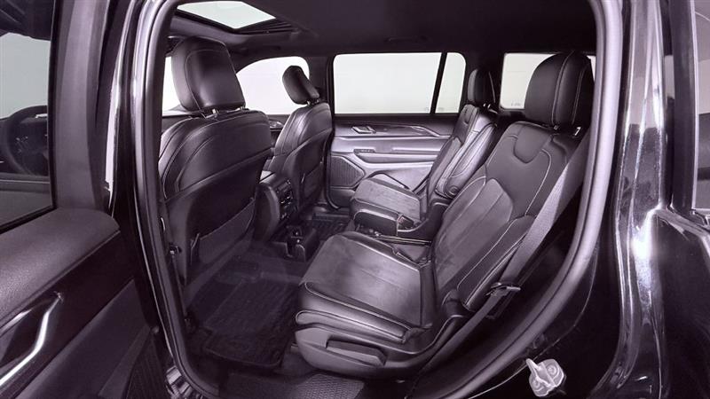 Jeep Grand Cherokee L Altitude 4x4 2023